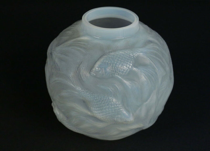 René Lalique: ""Formosa"" Opalescent Glass Vase-