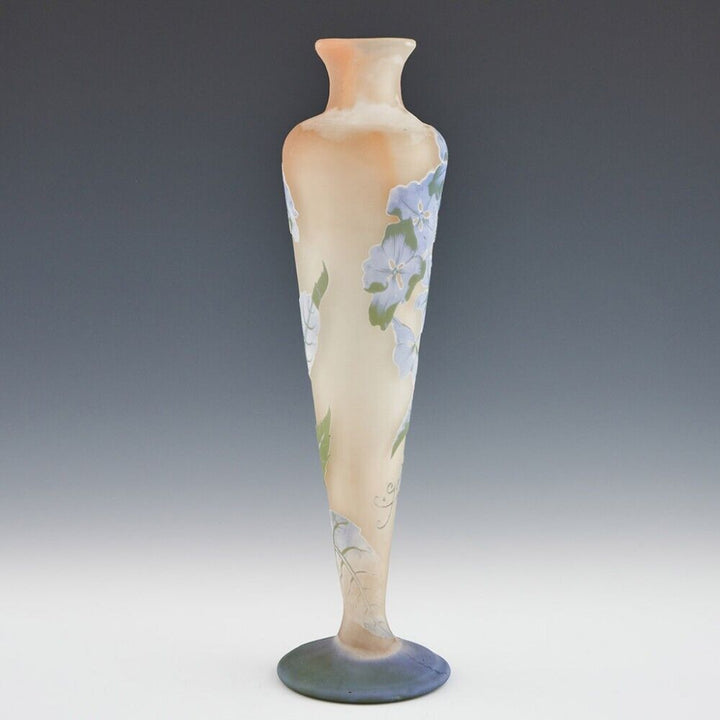エミールガレ　紫陽花の花の幻想的な花瓶（スターガレ時代の作品）