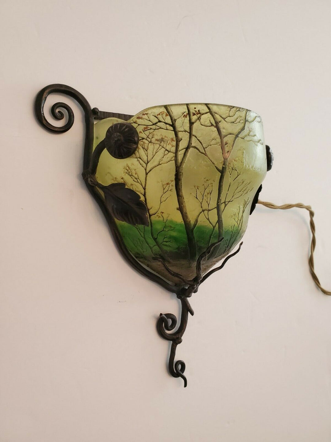 ドーム兄弟(DAUM NANCY)　春の風景の壁取り付けタイプの燭台（ウォールランプ）