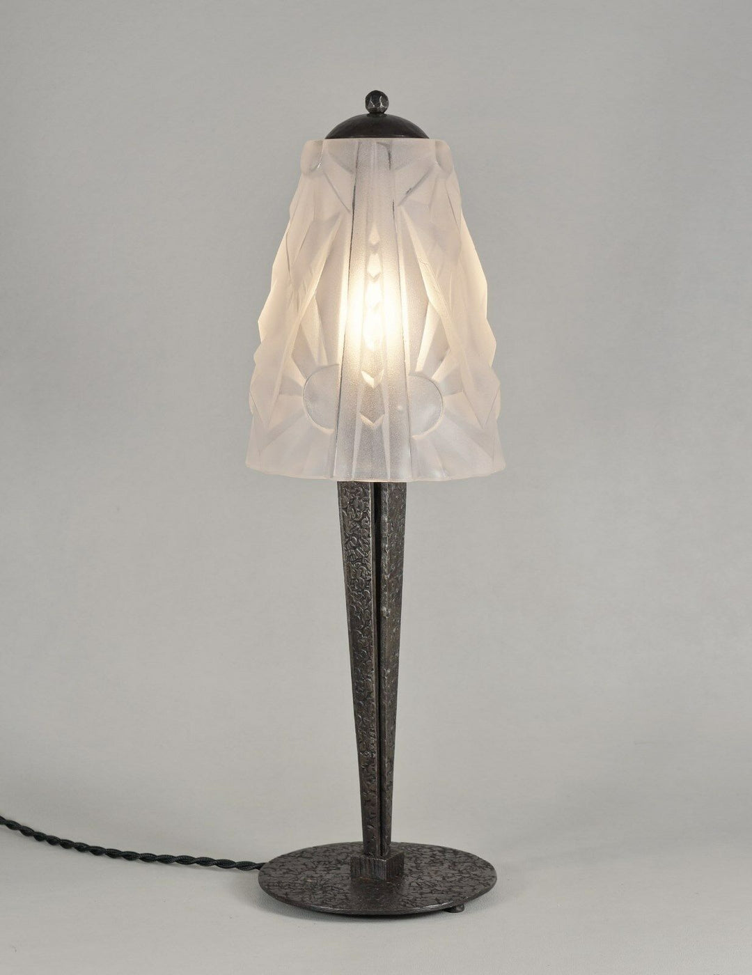 ムイネ　デュゲ　フランス製アールデコランプ　1930年　錬鉄・ガラス製