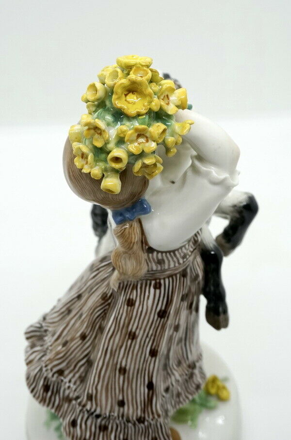 邁森 MEISSEN マイセン FIGUR MÄDCHEN MIT ZIEGE GIRL WITH GOAT E. HÖSEL NR: V114 UM 1910