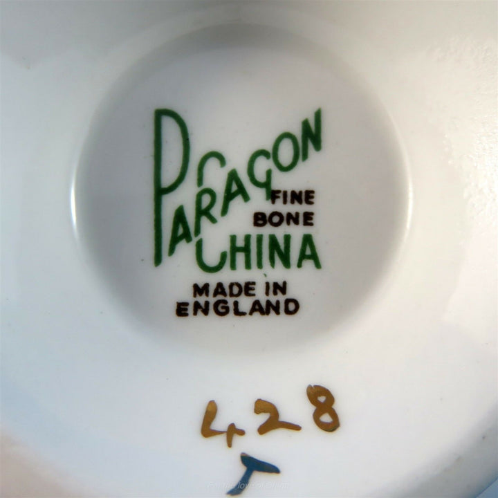 パラゴン　オータムリーフ＆ベリーガーランド　カップ&ソーサー