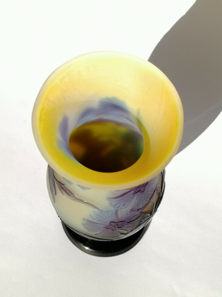 エミールガレ　ツルニチソウの花の花瓶