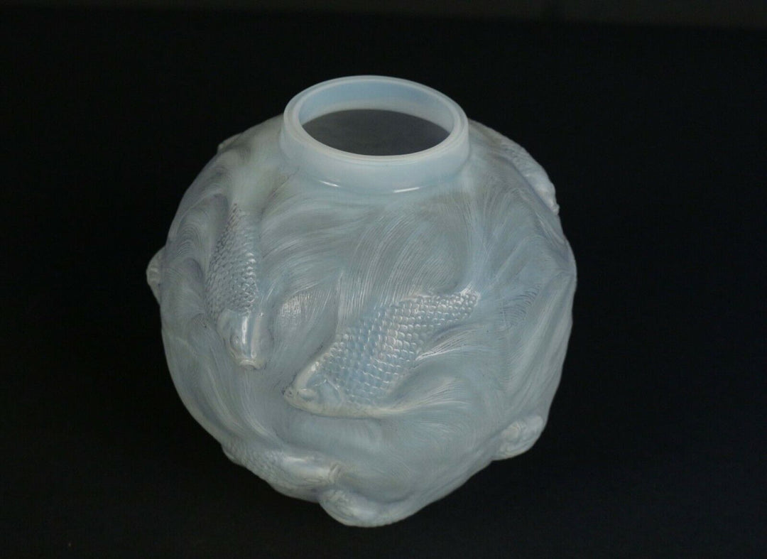 René Lalique: ""Formosa"" Opalescent Glass Vase-