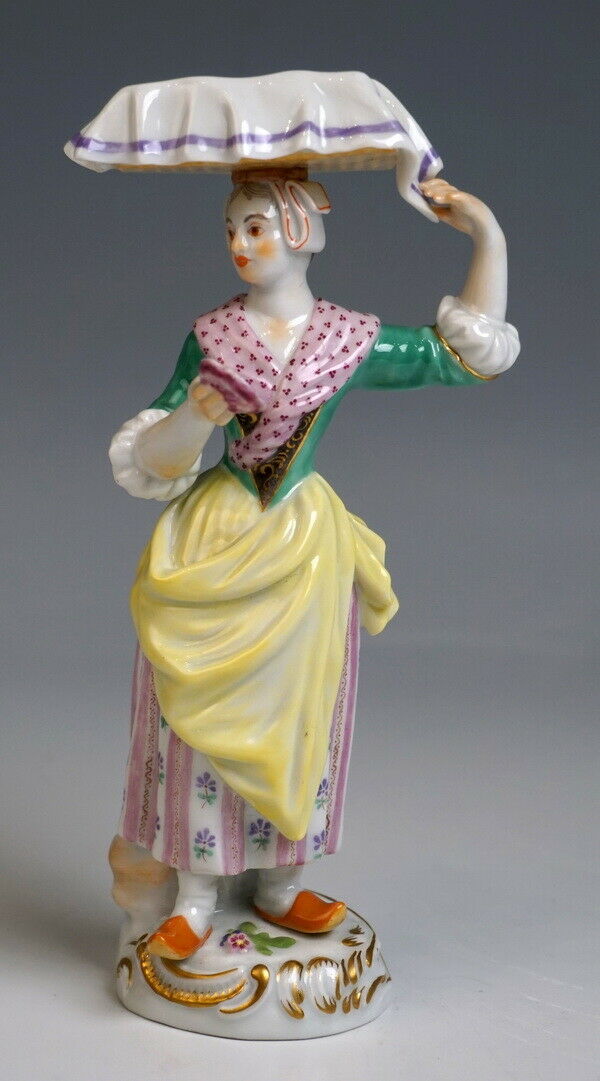 MEISSEN FIGUR PARISER AUSRUFER MUSCHEL VERKÄUFERIN PARIS CRIER CHICKEN SELLER