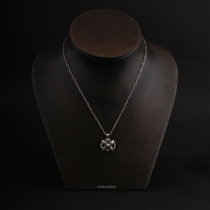 ジョージジェンセン(Georg Jensen)　シルバーペンダント　2018年