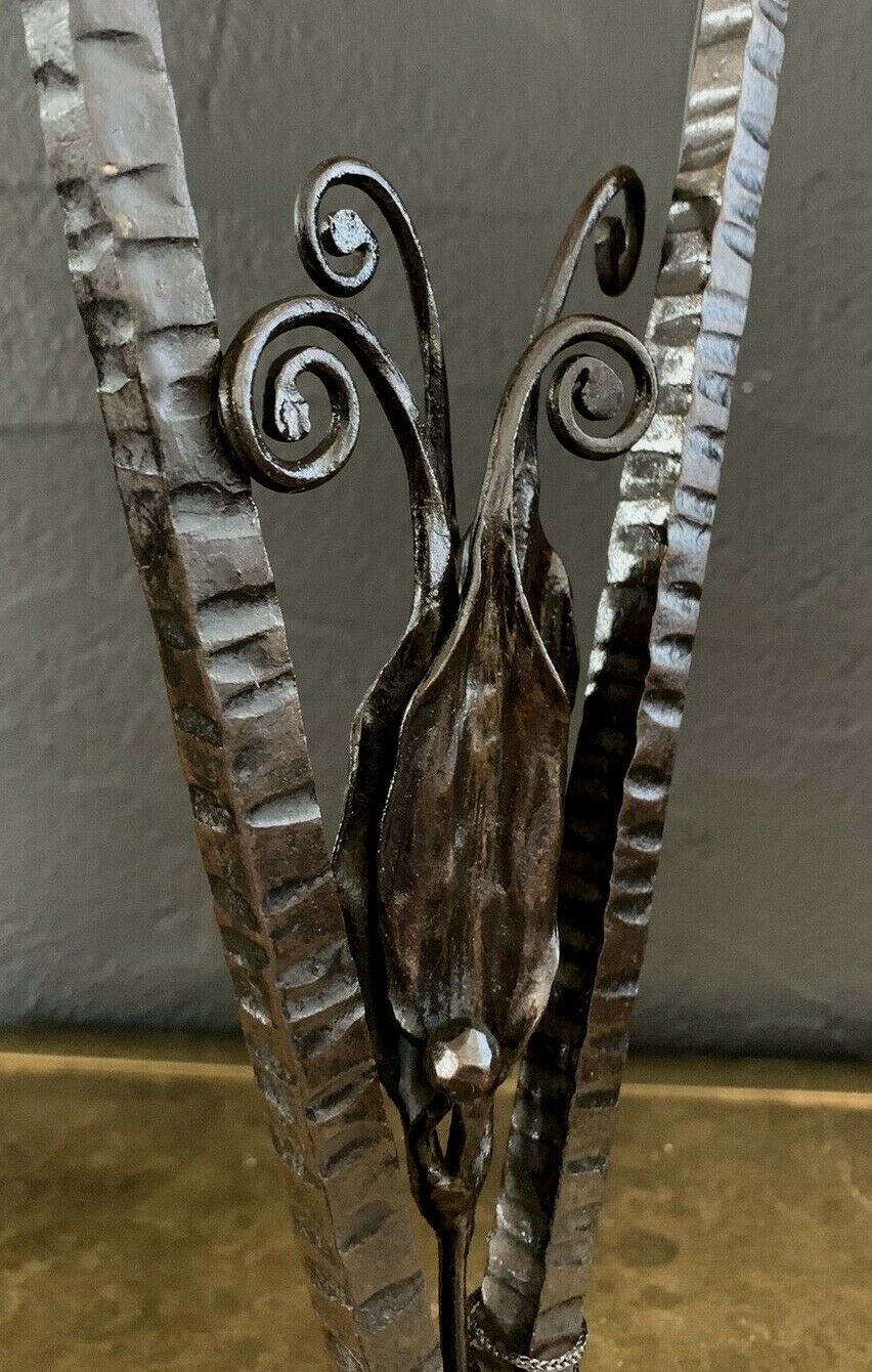 Schneider et Barthelemie-lampe art deco fer forgé martelé-muller-daum-brandt