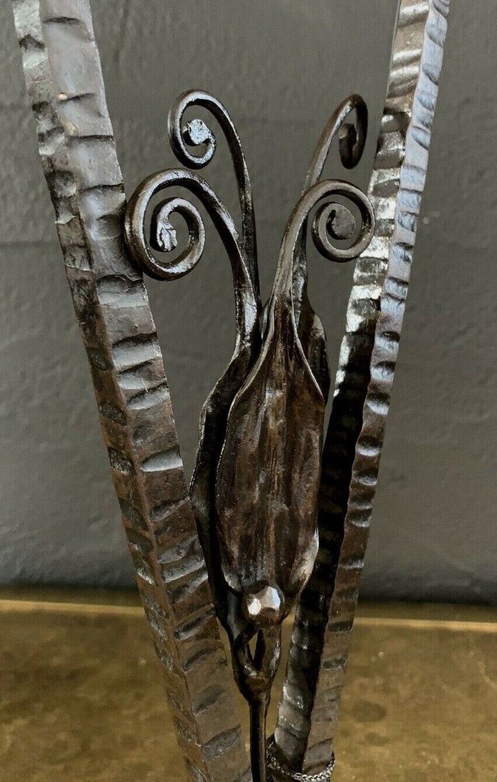 Schneider et Barthelemie-lampe art deco fer forgé martelé-muller-daum-brandt