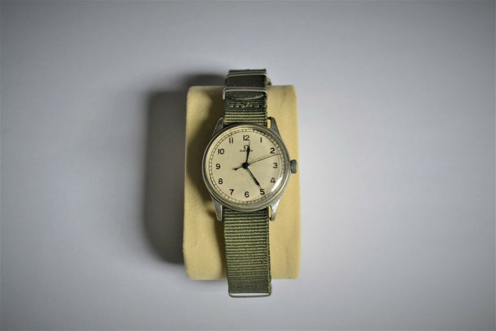 ヴィンテージ　オメガ　ミリタリーウォッチ6B/159