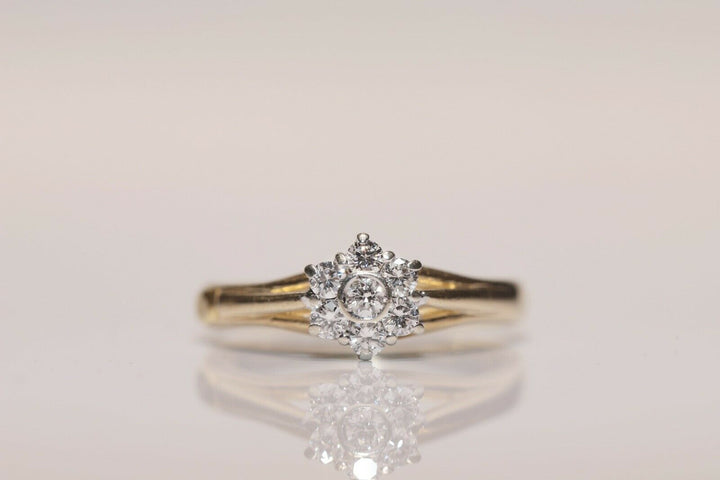 アンティーク オリジナル 18K ナチュラルダイヤモンドのヴィクトリアンリング