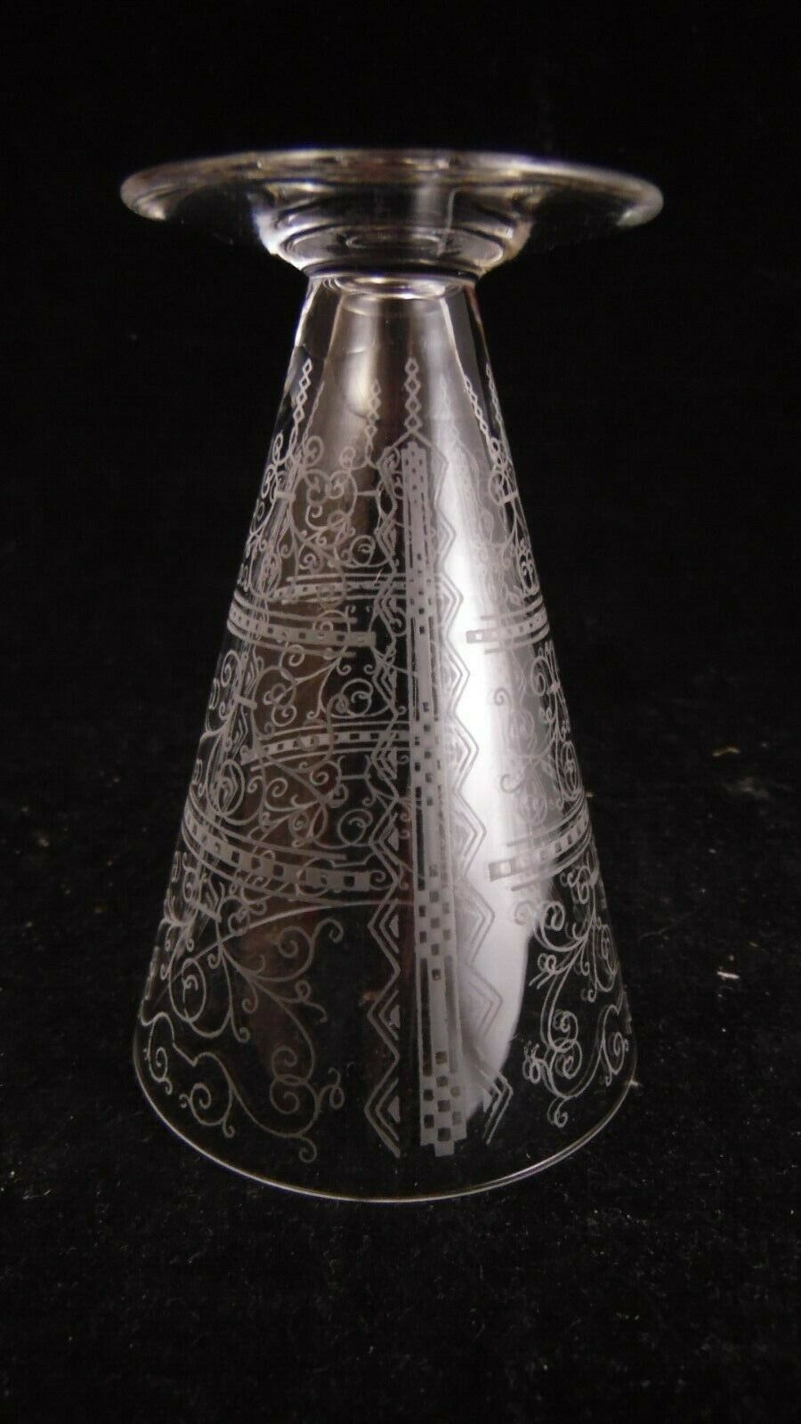 Service de 6 verres à vin en cristal de Baccarat modèle Lido, hauteur 10/10.2 cm