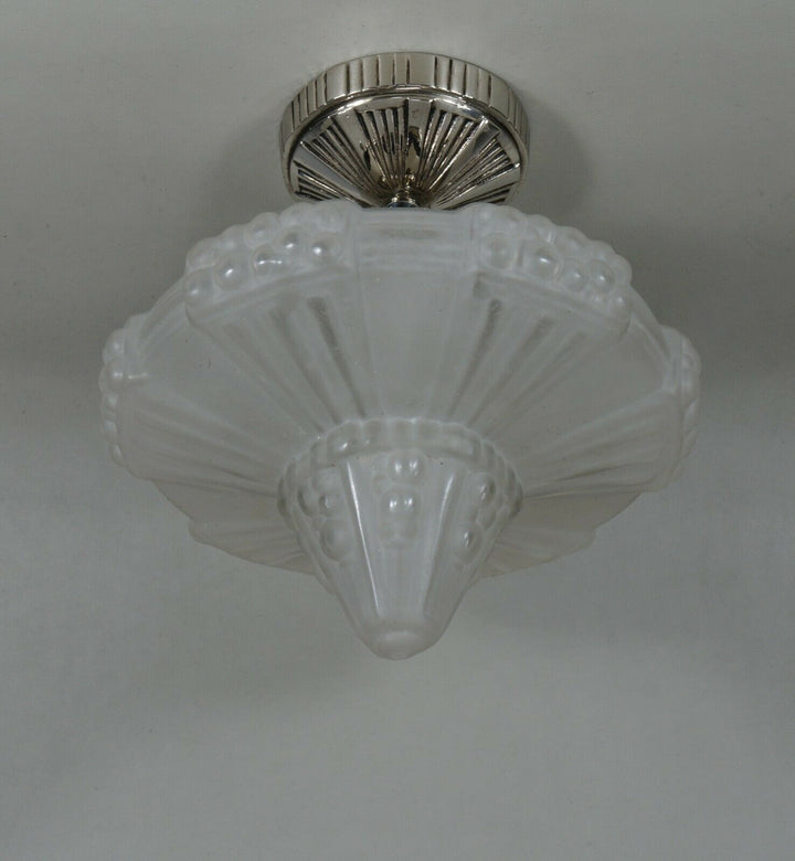 HETTIER & VINCENT : flush mount ..............