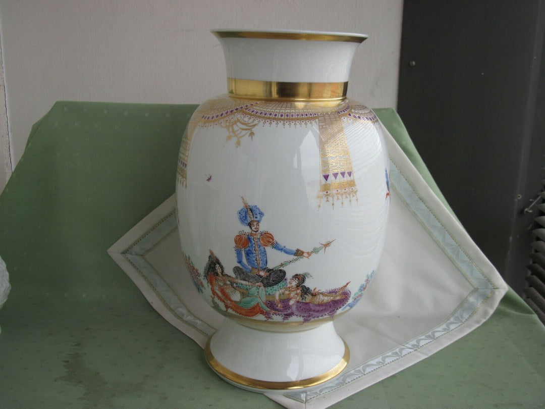Schöne große Meissen Boden-Vase in Dekor 1001 Nacht
