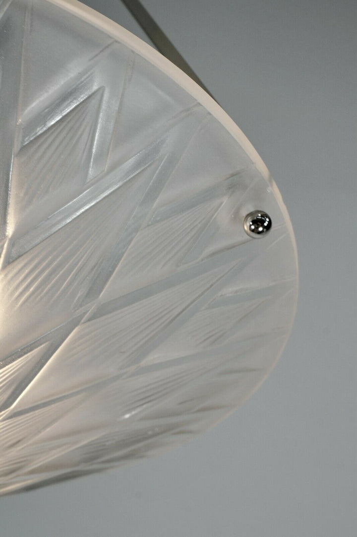Pierre d'Avesn LORRAIN DAUM : A FRENCH 1930 ART DECO PENDANT . chandelier France