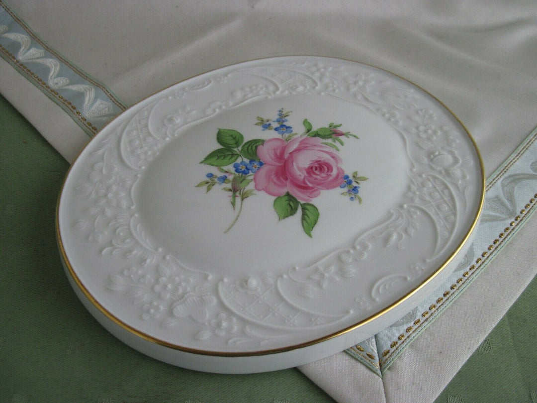 Schöne große Meissen Bildplatte mit Rote Rose und Vergissmeinicht