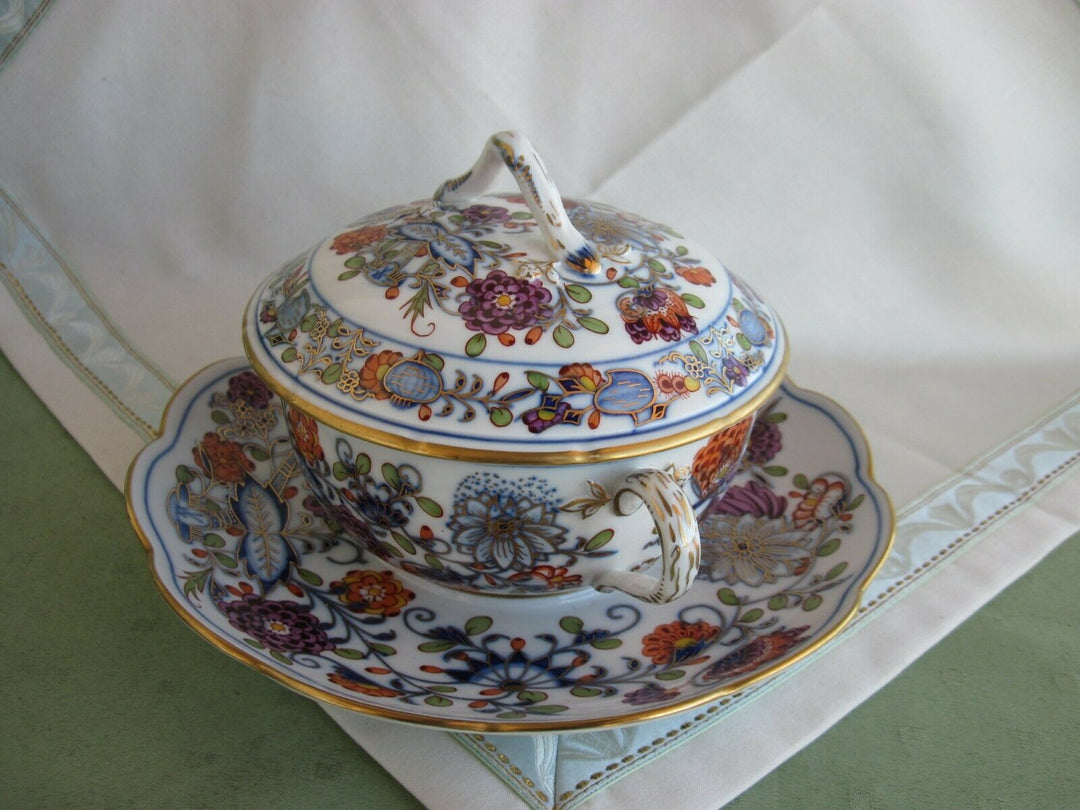 Schöne Meissen Terrine in Dekor Royal Buntes Zwiebelmuster mit Rot und Gold