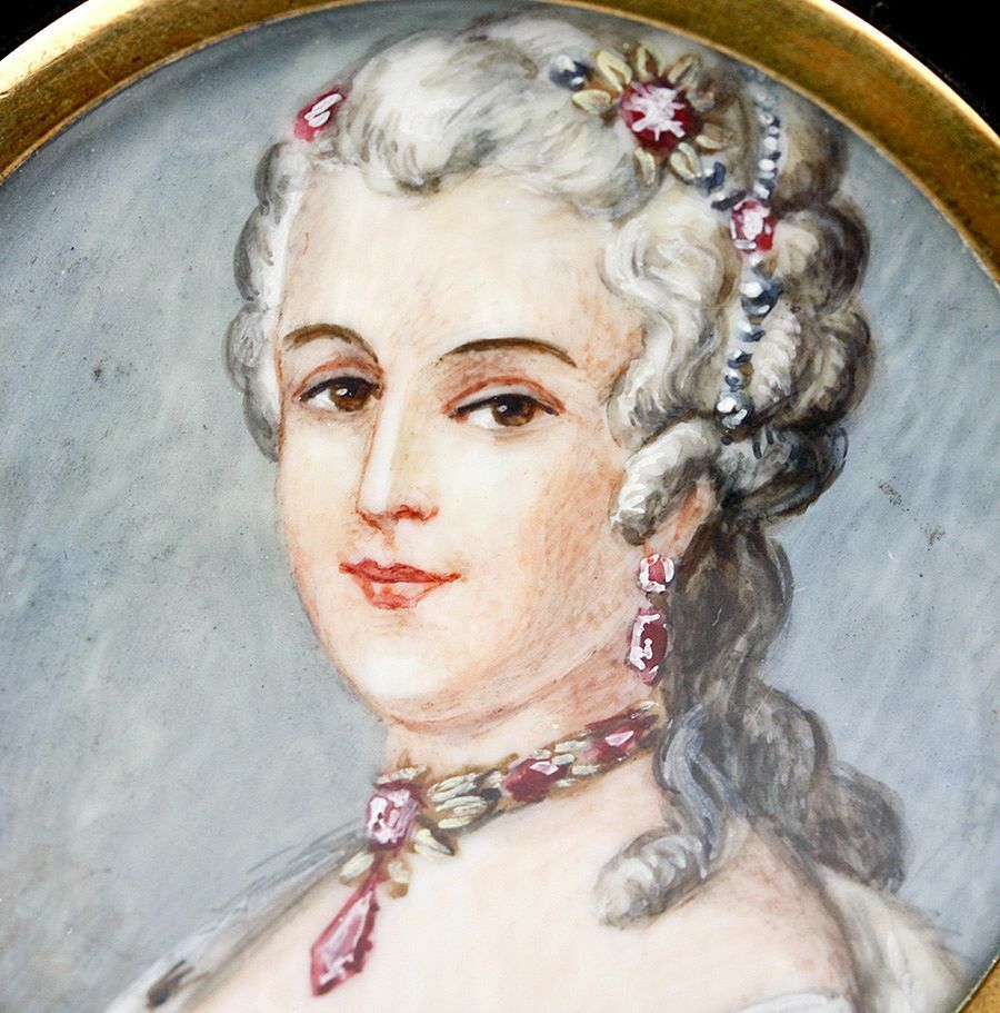 Fine Antique French Snuff Box, Hand Painted Portrait Miniature, Jewelry Interest