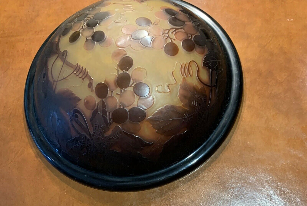 Early 20TH CENTURY d’argental French Cameo Art Glass Suspension Luminaire- afficher le titre d'origine