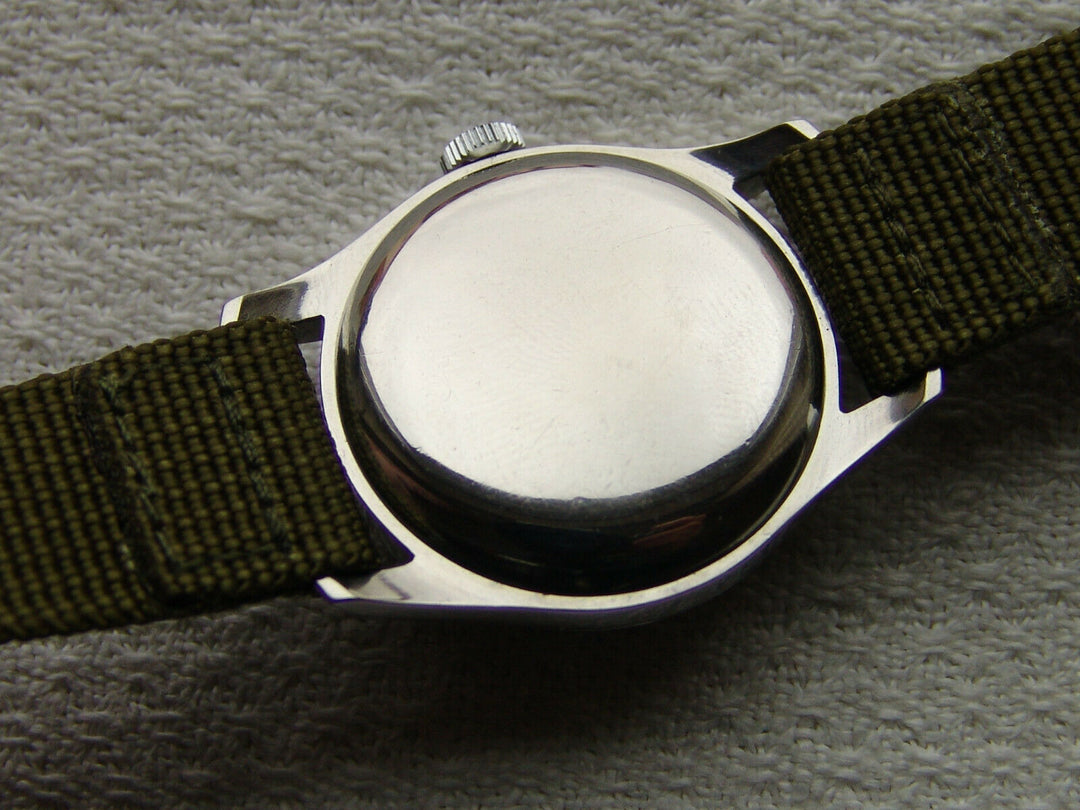 ヴィンテージ　第二次世界大戦期　34mm ロンジン　パイロット　ミリタリー　アワード 腕時計　1942-1951