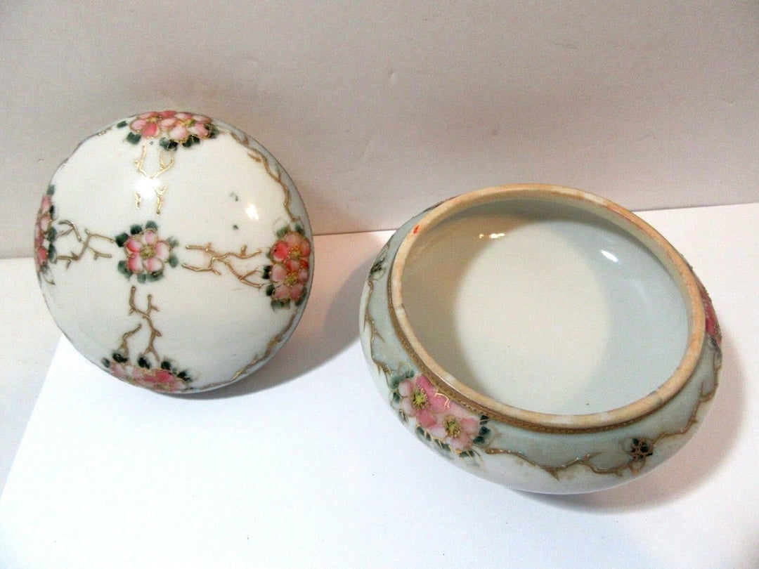 HAND PAINTED COVERED FOOTED JAR VINTAGE NIPPON MORIMURA PRETTY ANTIQUE
