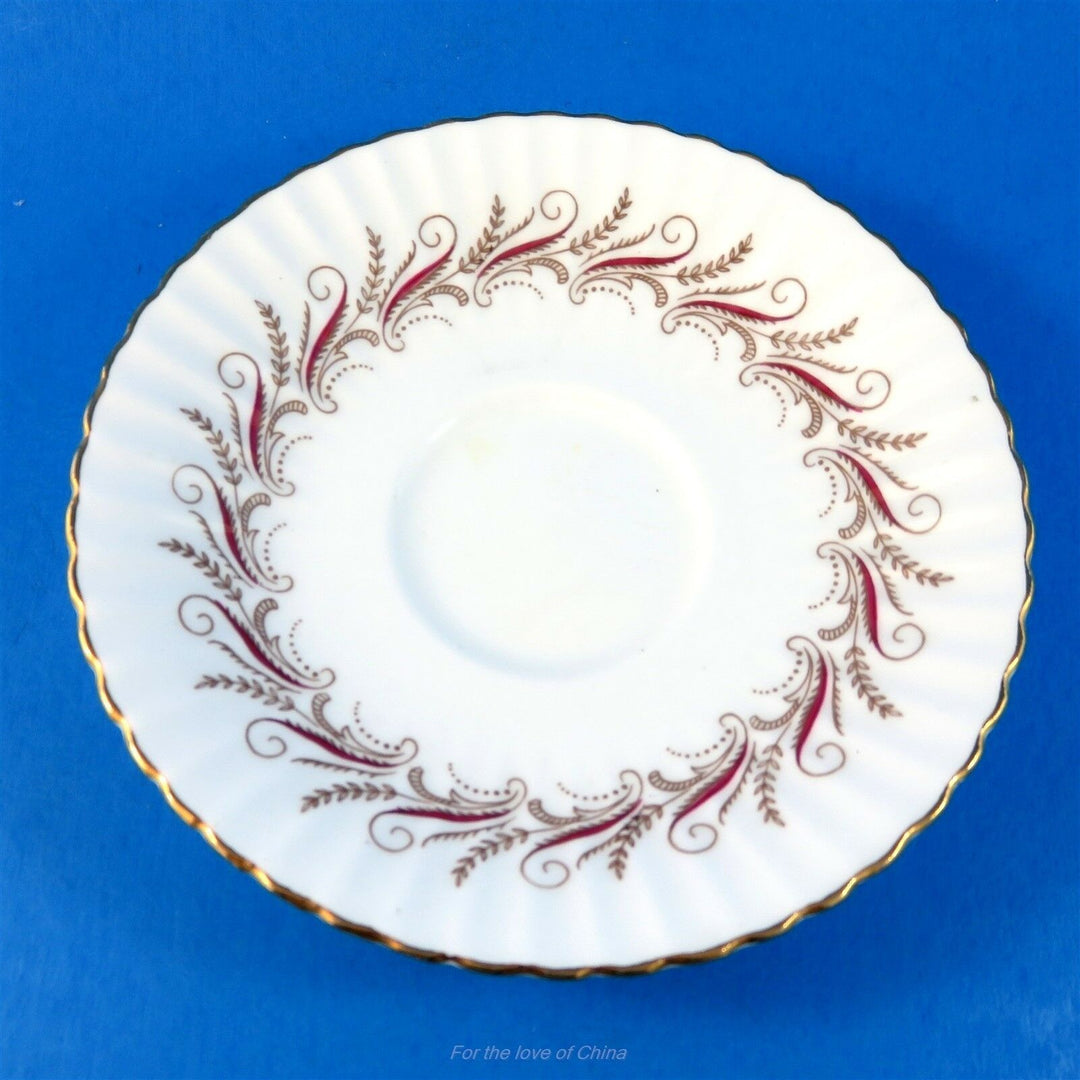 パラゴン　繊細な麦模様のガーランドカップ&ソーサー