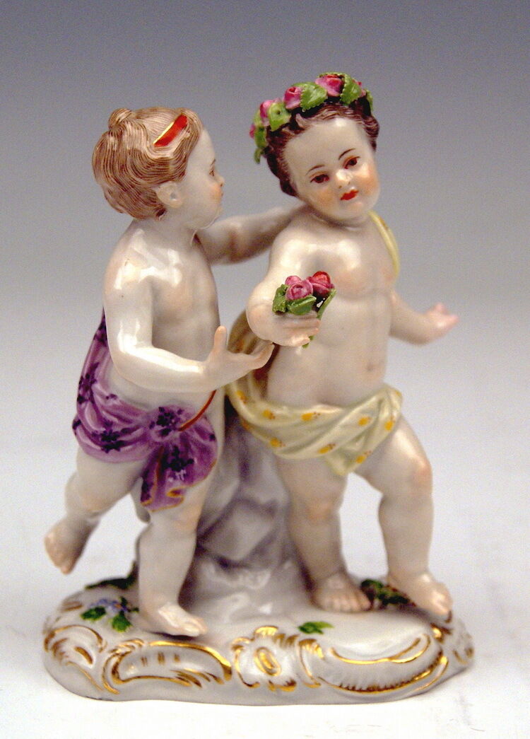 MEISSEN FIGUR GRUPPE TANZENDES PUTTI PAAR 2 OF DANCING CHERUBSMNR: 2990 UM 1900