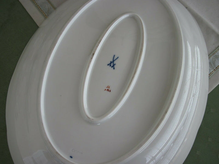 マイセン(Meissen)、楕円形プレート、鳥・昆虫柄、1級品