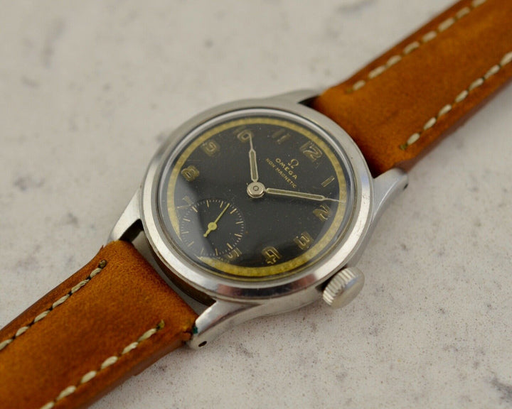 C.1939　ヴィンテージオメガ　機械式(手巻き）　ミリタリーカラトラバ　腕時計　CAL.Ω26SOB T3　型番2165　スチール製