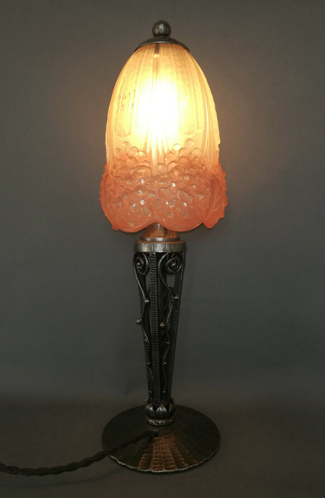 ミューラー兄弟(Muller  Frères)　アジサイの花のランプ　エティエヴァンソン『Hettier&Vincent』合作