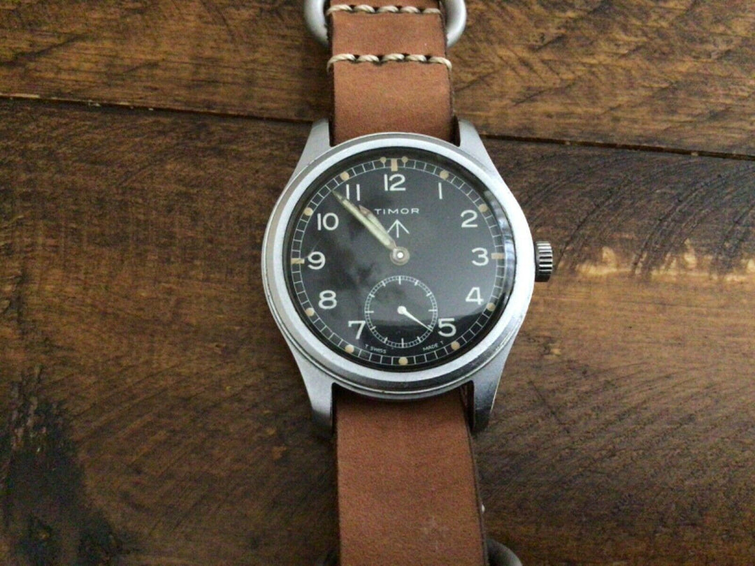 ティモール　WWW“ダーティ・ダース” 腕時計