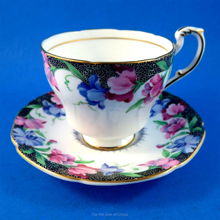 パラゴン　可愛いスイートピーのデミタスカップ＆ソーサー