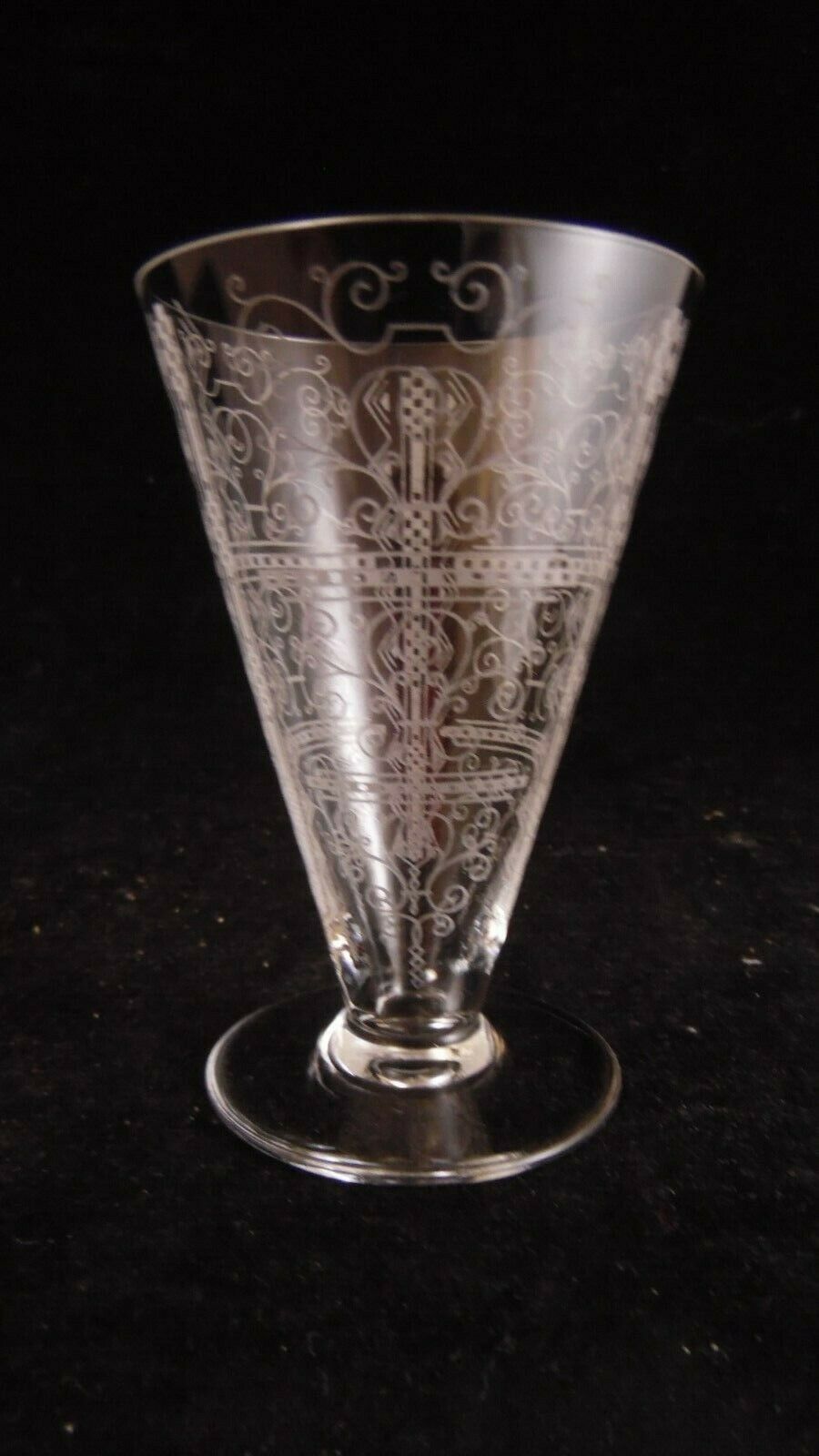 Service de 6 verres à vin en cristal de Baccarat modèle Lido, hauteur 10/10.2 cm