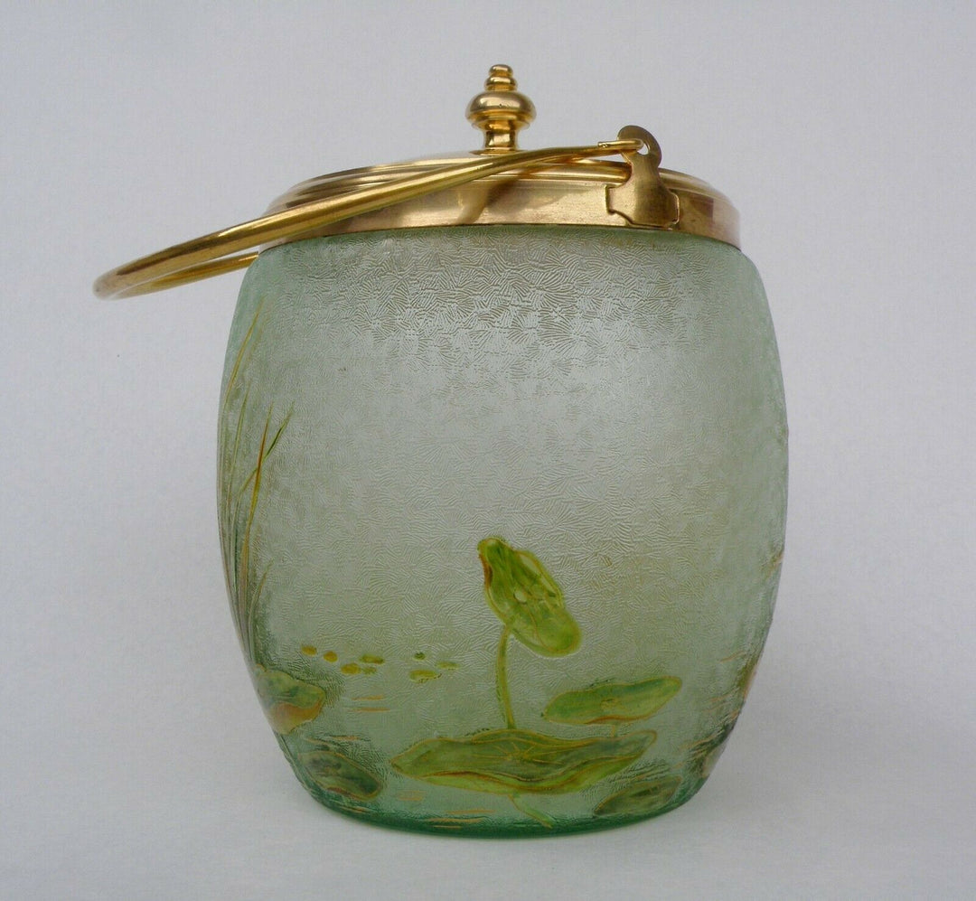 Baccarat ?Saint Louis ? Fabulous Art Nouveau Candy Box Acid Engraved Lilies