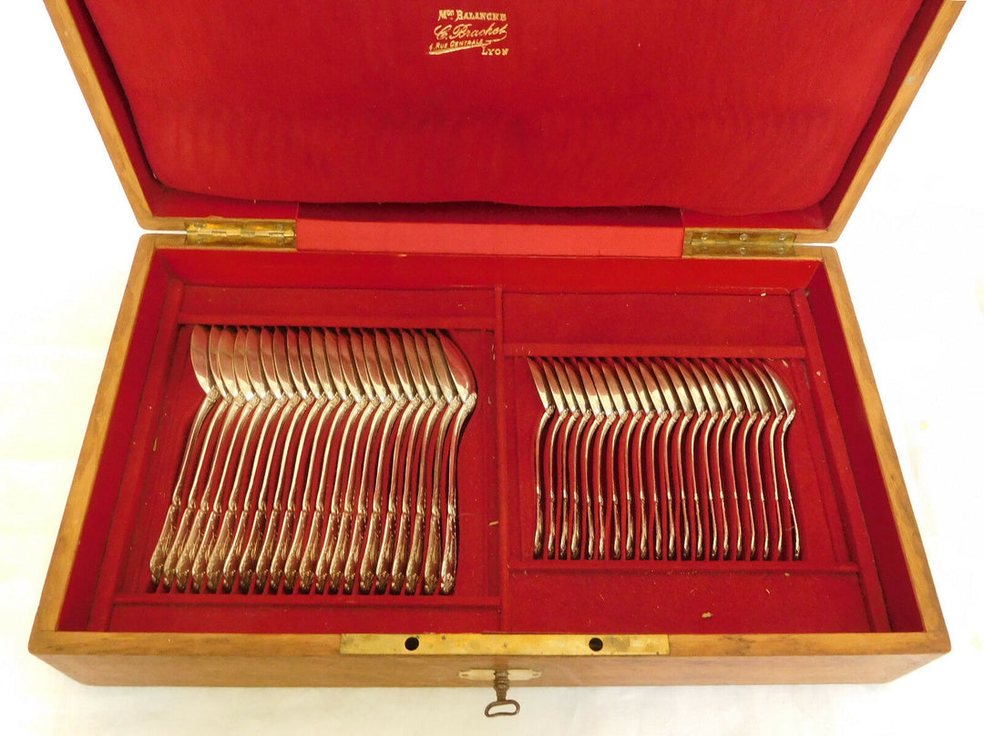 PUIFORCAT : ménagère en ARGENT MASSIF modèle Pompadour, POINCON MINERVE - 80pcs