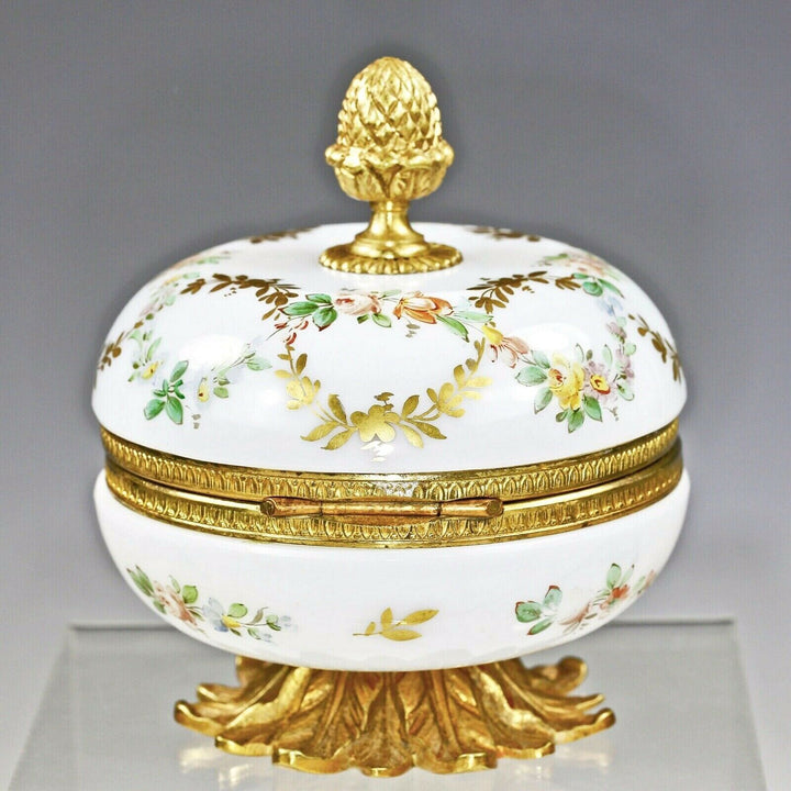 Antique French opaline crystal glass trinket hinged Box signed R.Noirot