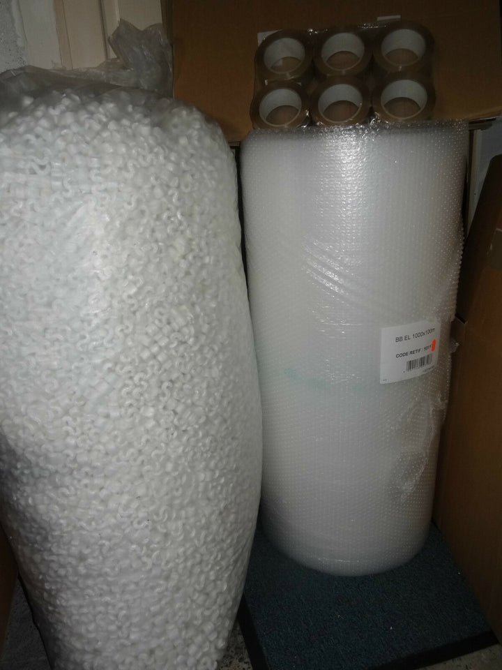 4 FLUTES A CHAMPAGNE EN CRISTAL DE BACCARAT MODELE ROHAN signées