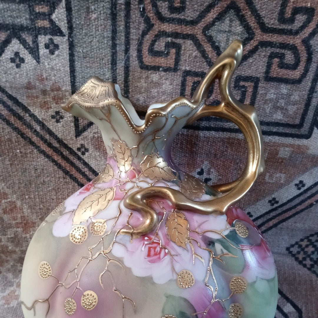 オールドノリタケ　メイプルリーフ印　ピンクローズと金彩の水差し