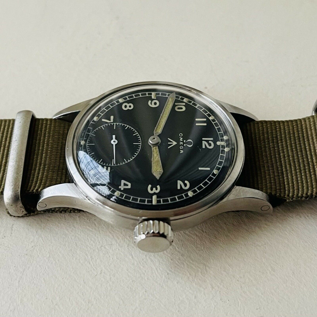 Vintage 1944 Omega ORIGINAL Dirty Dozen Old WWW Military Men’s Trench WW2 Watch