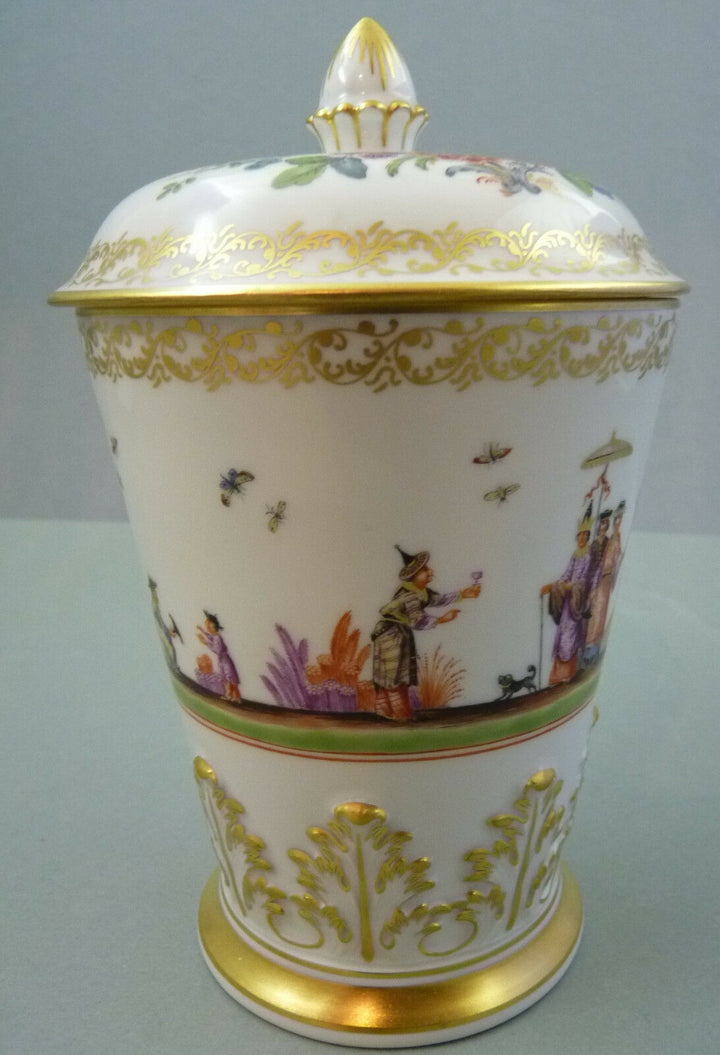 NP 18.400,--€ Deckelpokal Chinoserien umlaufend Hoeroldt 1.Wahl TOP Meissen