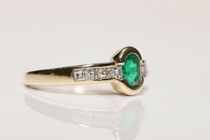 ヴィンテージ ショーメ 18K バゲットカットダイヤモンドとエメラルドの 