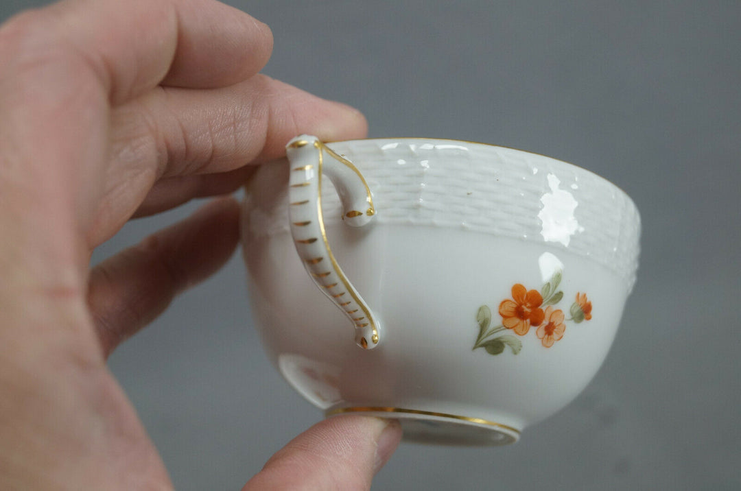 KPM Berlin Hand Painted Dresden Floral Butterfly & Gold Tea Cup & Saucer F