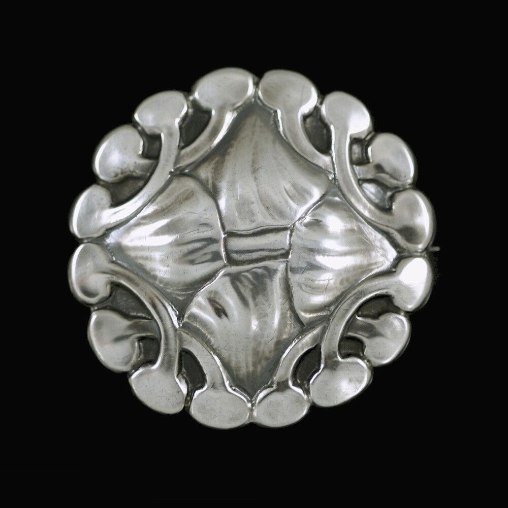 Georg Jensen. 826S Silver Brooch #16 - 1904-1908 Hallmarks