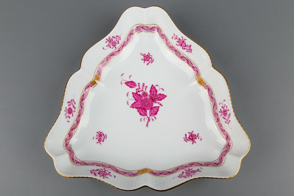 ヘレンド アポニーピンク 三角形のプレート – アンティークテーブルウェア