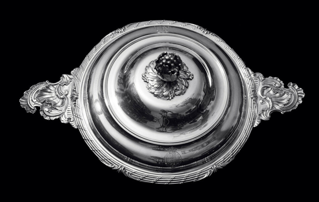 ODIOT, 2 COVERED 950 STERLING SILVER LOUIS XVI VEGETABLE SERVERS 1850-1899 BOWLS