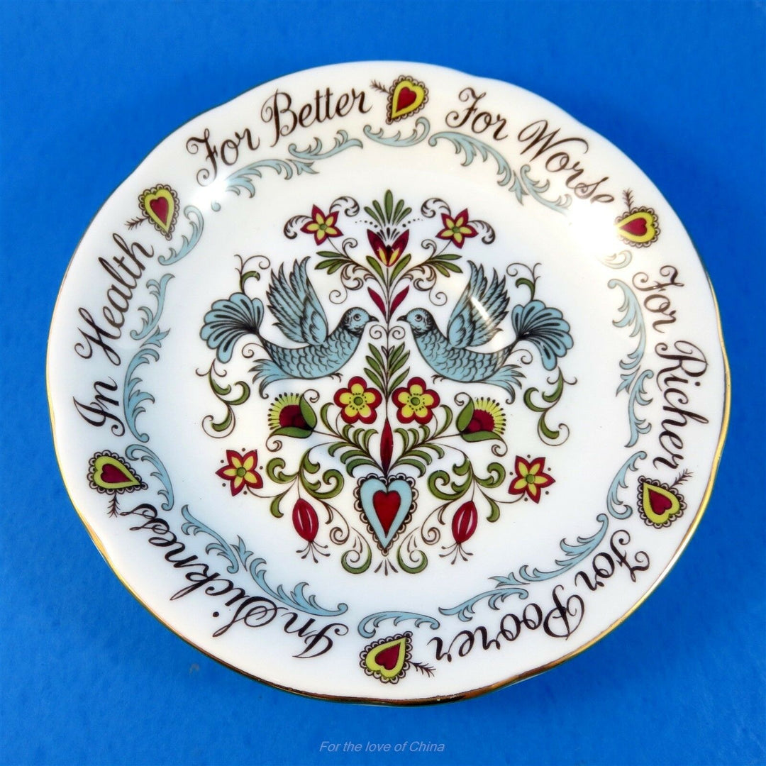 パラゴン　可愛いハッピーアニバーサリーカップ&ソーサー