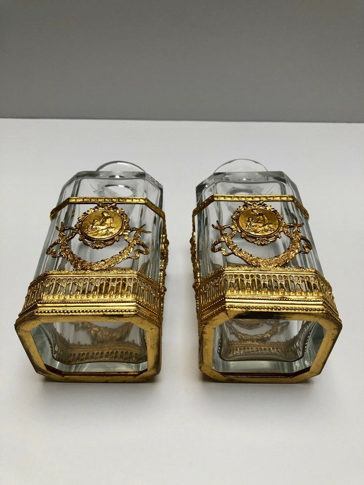 Magnifique BACCARAT CRISTAL ET DORE BRONZE bouteilles de parfum Paire- afficher le titre d'origine