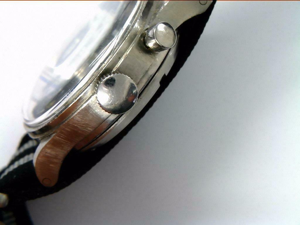 10% SALE Gents Vintage Military Lemania Watch (615 JKRR)