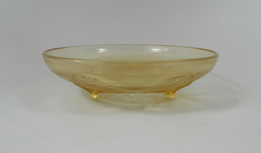 RENE LALIQUE volubilis’, C. 1920. AMBER BOWL
