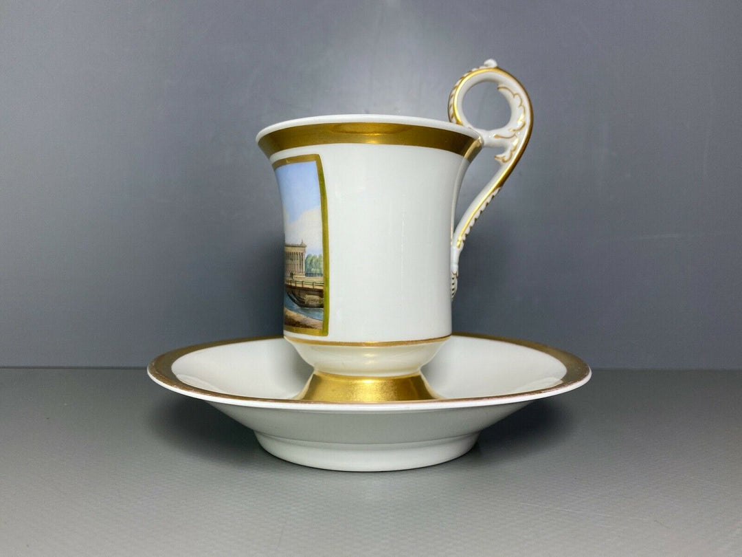KPM BERLIN GEDECK TASSE UT GLOCKENFORM DAS MUSEUM IN BERLIN GOLD 1.WAHL UM 1837