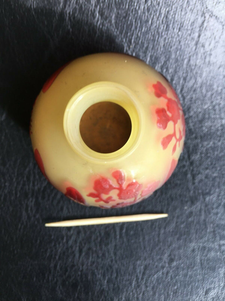 エミールガレ　ボケの花の花瓶（ミニチュアール）